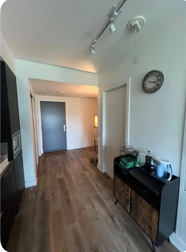 86 Dundas ST E #601, Mississauga, ON L5A 1W4