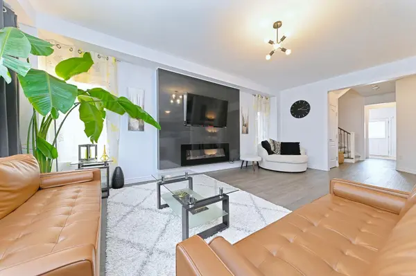 39 Knotty Pine AVE, Cambridge, ON N3H 0B8