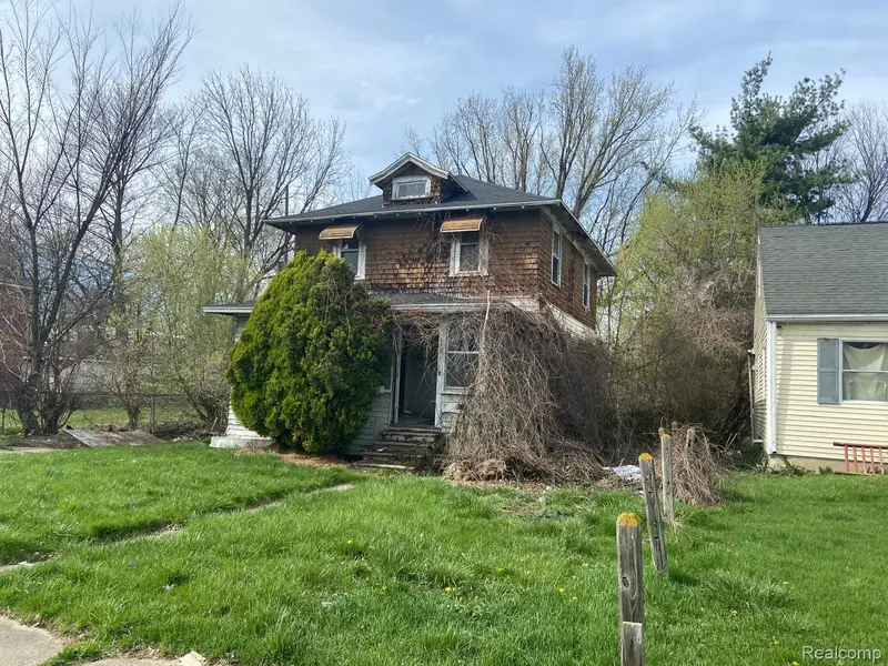 606 Stockdale ST, Flint, MI 48503