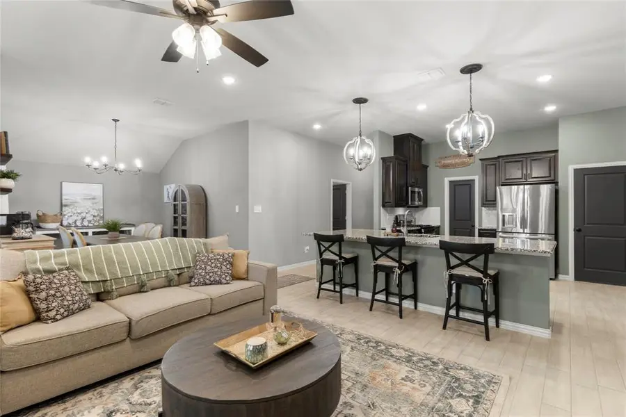 440 Brinkley Drive, Saginaw, TX 76179