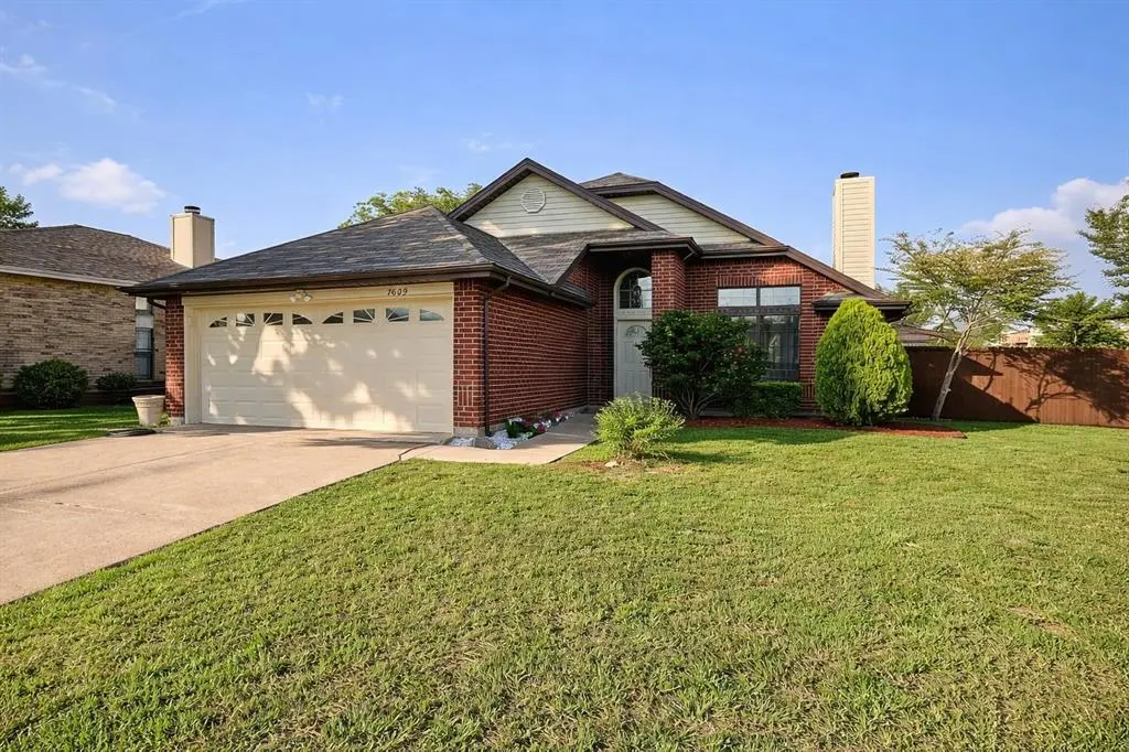 7609 Clairmont Avenue, Rowlett, TX 75089