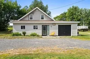 10 Campbell Reid CT, Kanata, ON K2K 1X7