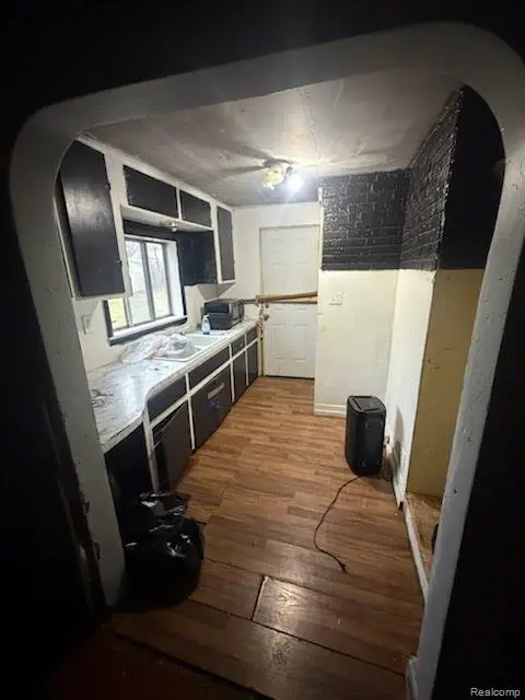 1112 Laport AVE, Genesee Charter Township, MI 48458