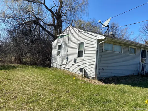 5401 Detroit ST, Mt. Morris Township, MI 48505