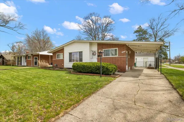 14518 Melrose ST, Livonia, MI 48154