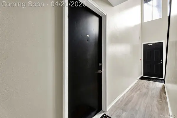 20745 Saint Francis ST #101, Farmington, MI 48336