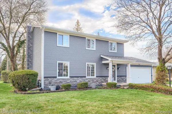 706 Salem DR, Davison, MI 48423