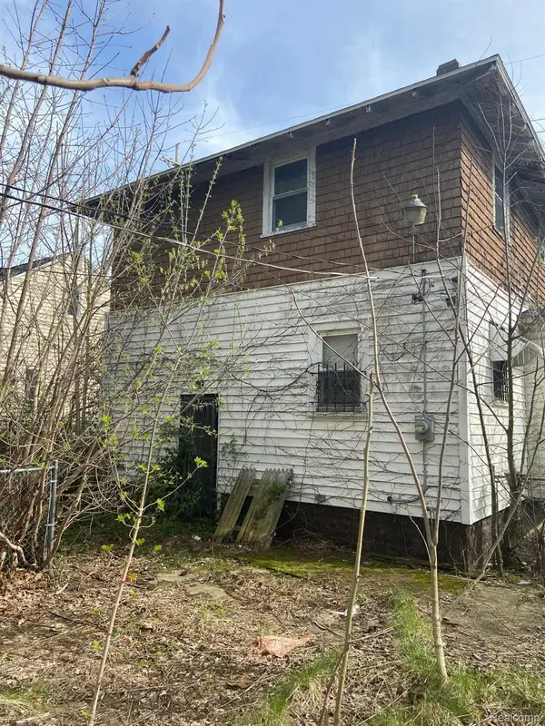 606 Stockdale ST, Flint, MI 48503