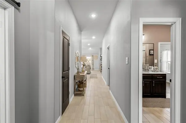 440 Brinkley Drive, Saginaw, TX 76179