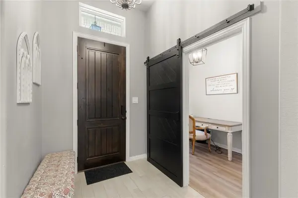 440 Brinkley Drive, Saginaw, TX 76179