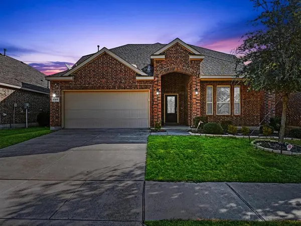 2109 Lake Hawthorne Trail, Little Elm, TX 75068