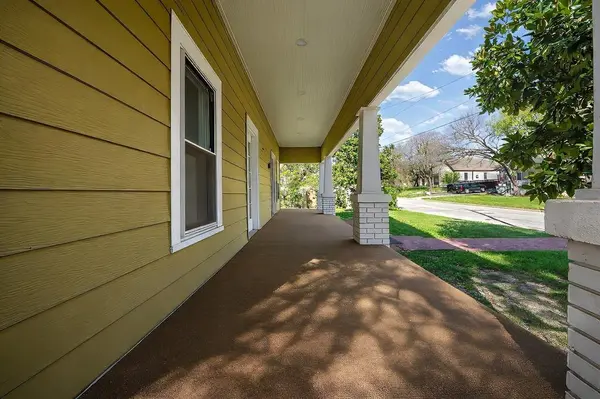 311 W Spring Street, Weatherford, TX 76086