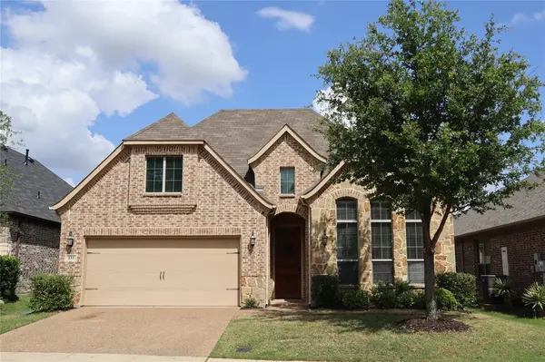 133 Andrea Court, Lewisville, TX 75067