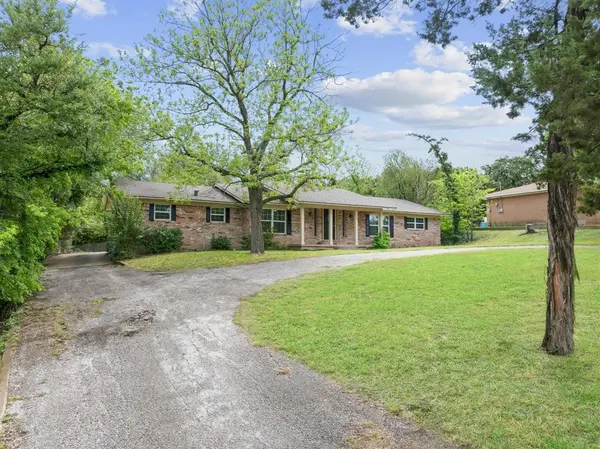 325 Fairway Road, Woodway, TX 76712