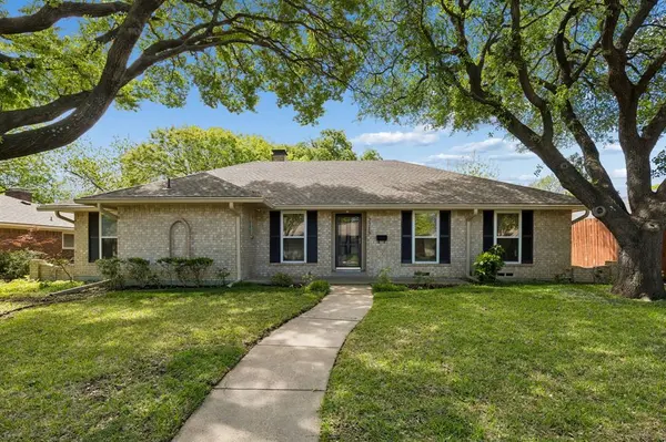 7718 Querida Lane, Dallas, TX 75248