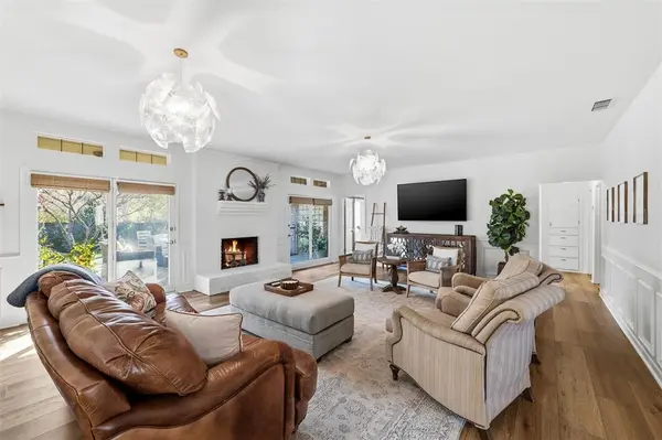 2700 Oak Trail Court, Dalworthington Gardens, TX 76016