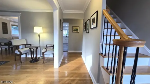 446 Maple Hill Dr, Hackensack City, NJ 07601