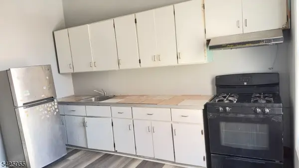 1162 E JERSEY ST, Elizabeth City, NJ 07201