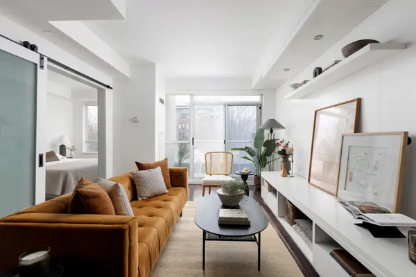 1005 King ST W #332, Toronto C01, ON M6K 3M8