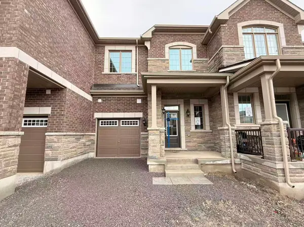 11 Moss DR, Markham, ON L6C 1N3