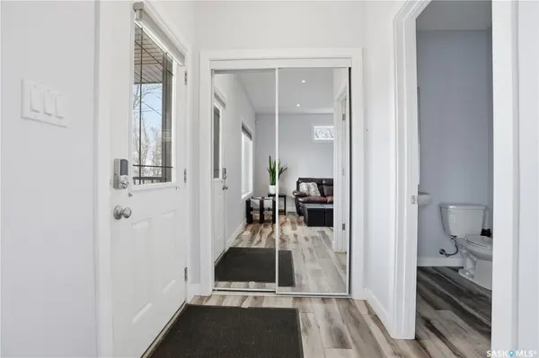 806 Grove AVENUE, Saskatchewan Beach, SK S0G 4L0