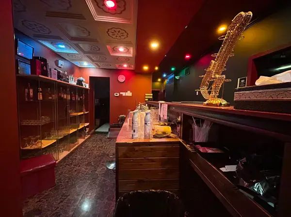 16 Jarvis ST, Hamilton, ON L8R 1M2