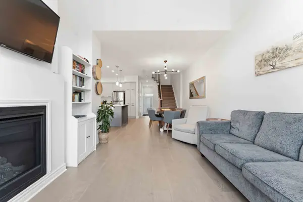 695 Capricorn CIR, Blossom Park - Airport And Area, ON K4M 0J5