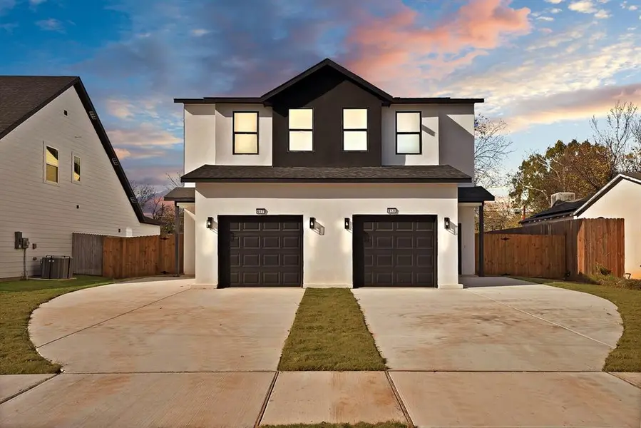 817 Stamps Avenue, Fort Worth, TX 76114