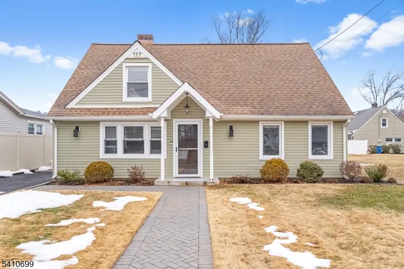 122 Greenbrook Rd, Green Brook Twp., NJ 08812