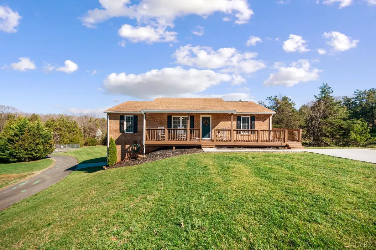 1578 Village CT, Bedford, VA 24523