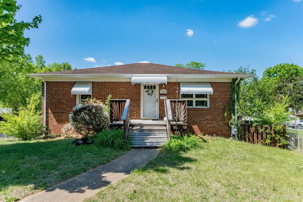 3209 Memorial AVE, Lynchburg, VA 24501