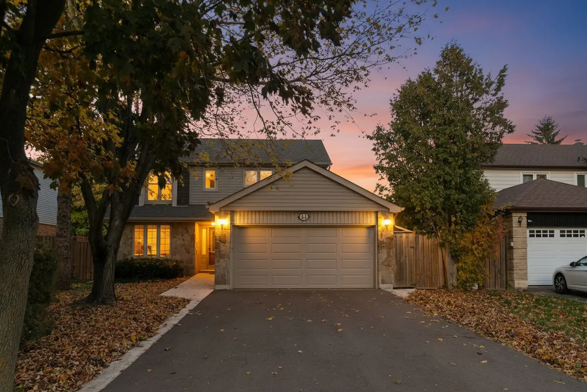 44 Madrid CRES, Brampton, ON L6S 2X4