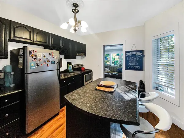 477 Craig ST, Winnipeg, MB R3G 3C2