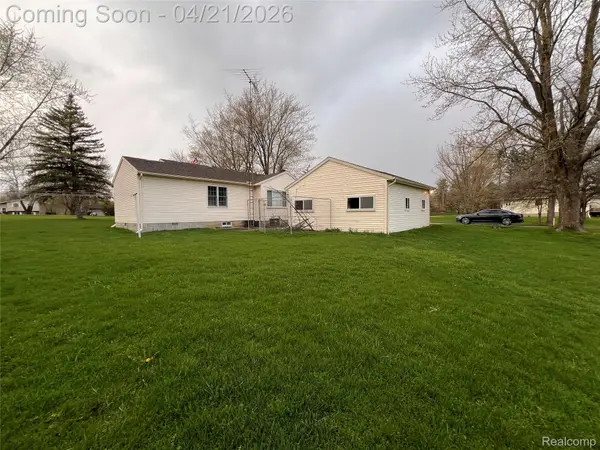 8299 Ridge RD, Atlas Township, MI 48438