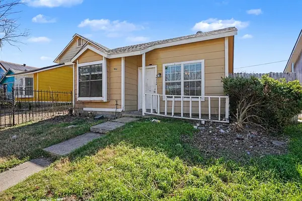 10328 Chelmsford Drive, Dallas, TX 75217