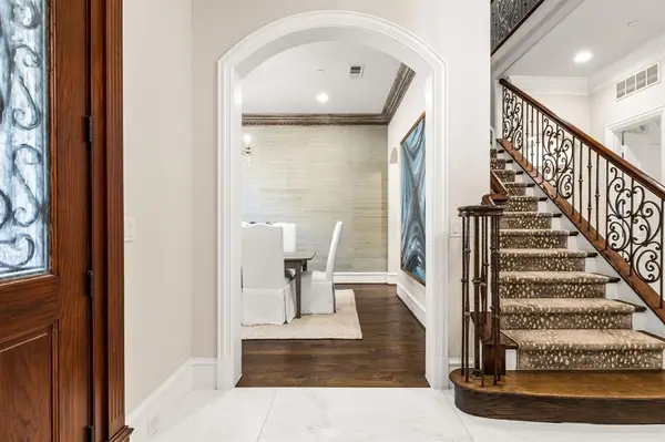 48 Kennington Court, Dallas, TX 75248