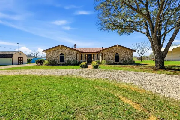 213 County Road 805a, Keene, TX 76031