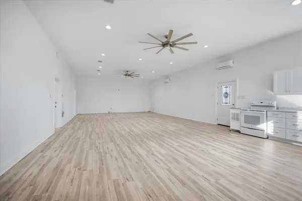 6990 Pin Oak Road, Big Sandy, TX 75755