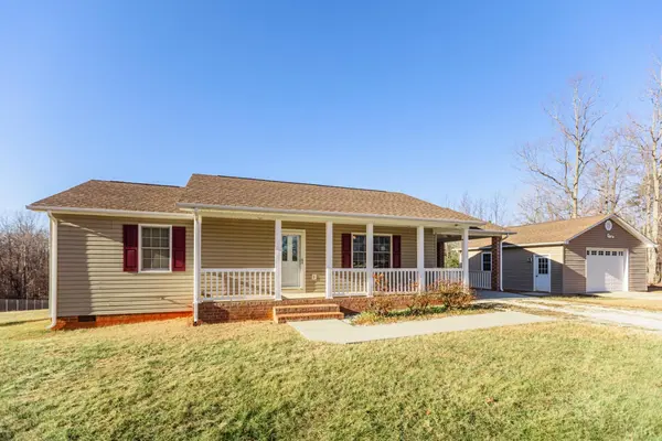 1975 Morning Star RD, Appomattox, VA 24522