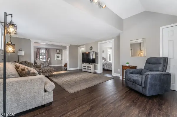 429 Russell Ave, Pohatcong Twp., NJ 08865