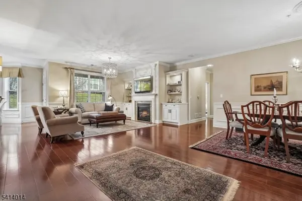 4 Slate Ct #C1, Woodland Park, NJ 07424