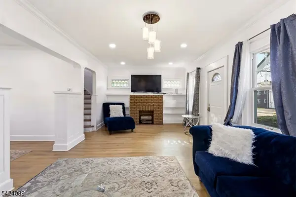 351 Park Ave, Rutherford Boro, NJ 07070