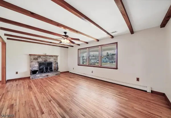 106 Boss Rd, East Amwell Twp., NJ 08559