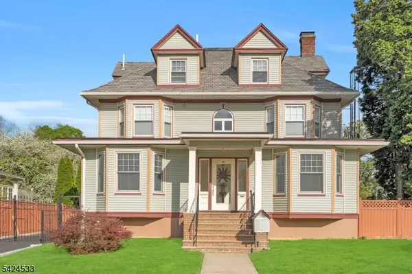 60 Hawthorne Ave, East Orange City, NJ 07018