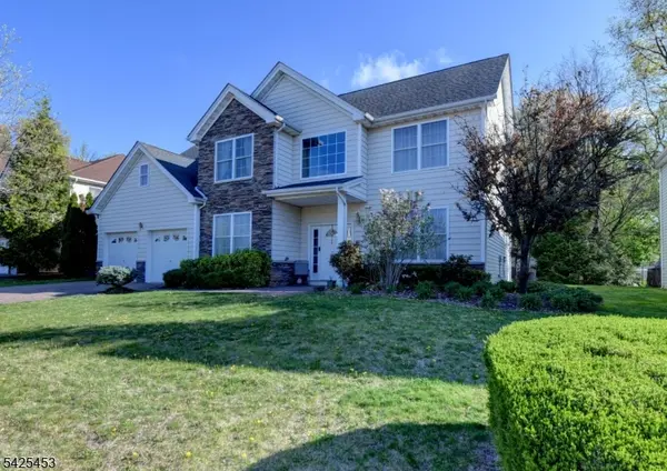 26 Pine Ln, Springfield Twp., NJ 07081