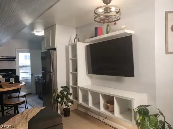 187 Milford Ave #3, Newark City, NJ 07108