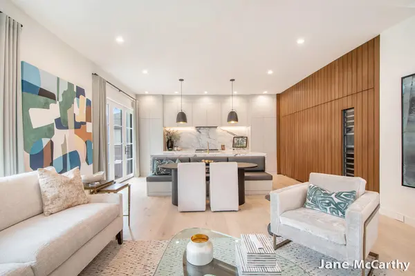 2115 Lake DR SE, East Grand Rapids, MI 49506