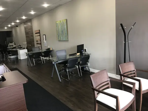 4853 Leslie ST, Toronto C15, ON M2J 2K8