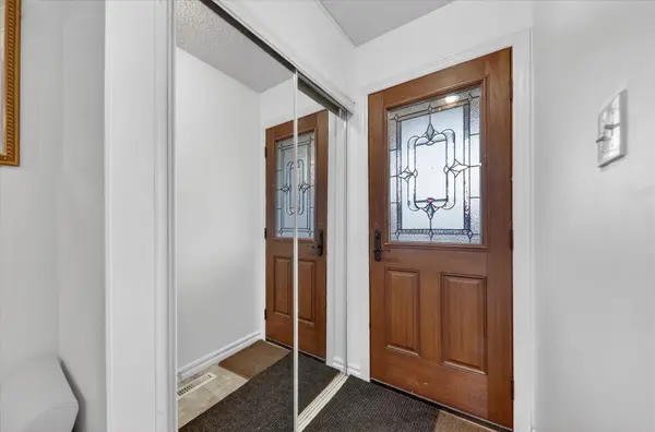 35 Harley DR, Ajax, ON L1S 5X6