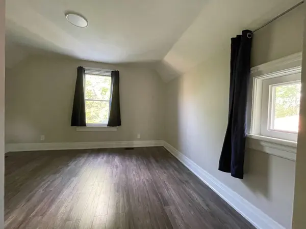 3 Church ST S, Richmond Hill, ON L4C 1W1